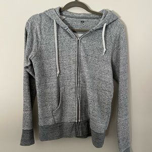 Uniqlo sweater